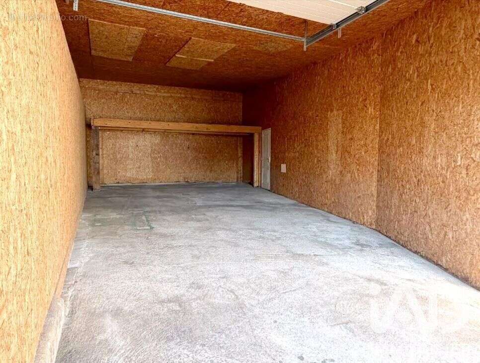 Appartement 57 m² à Louverne  - photo 3