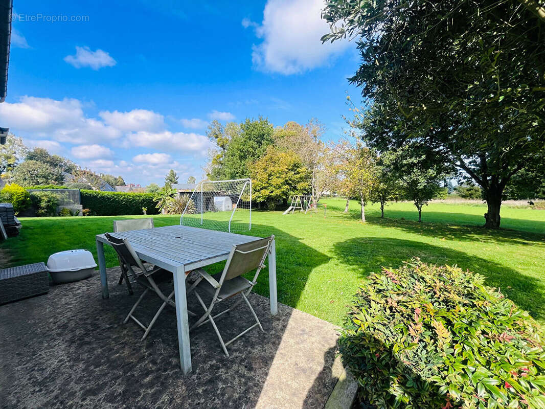 Maison à MINIAC-MORVAN