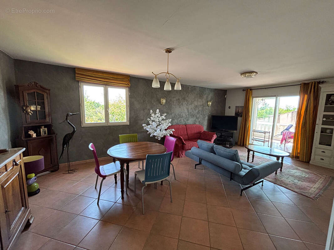 Maison à CASTELNAU-DE-LEVIS