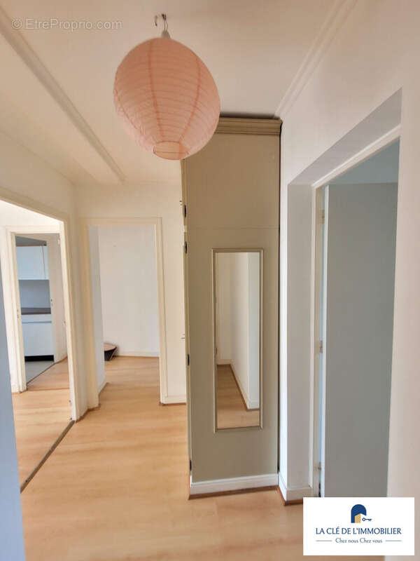 Appartement 47 m² à Quimper  - photo 3