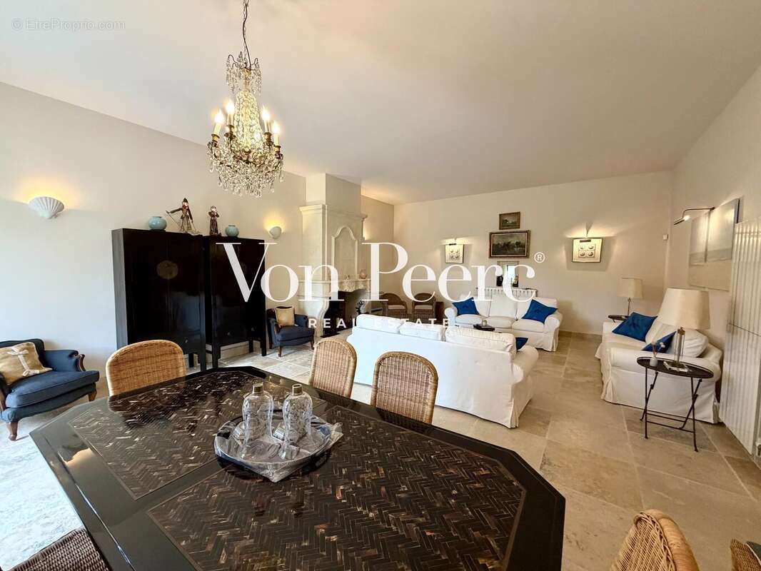 Maison à SAINT-REMY-DE-PROVENCE