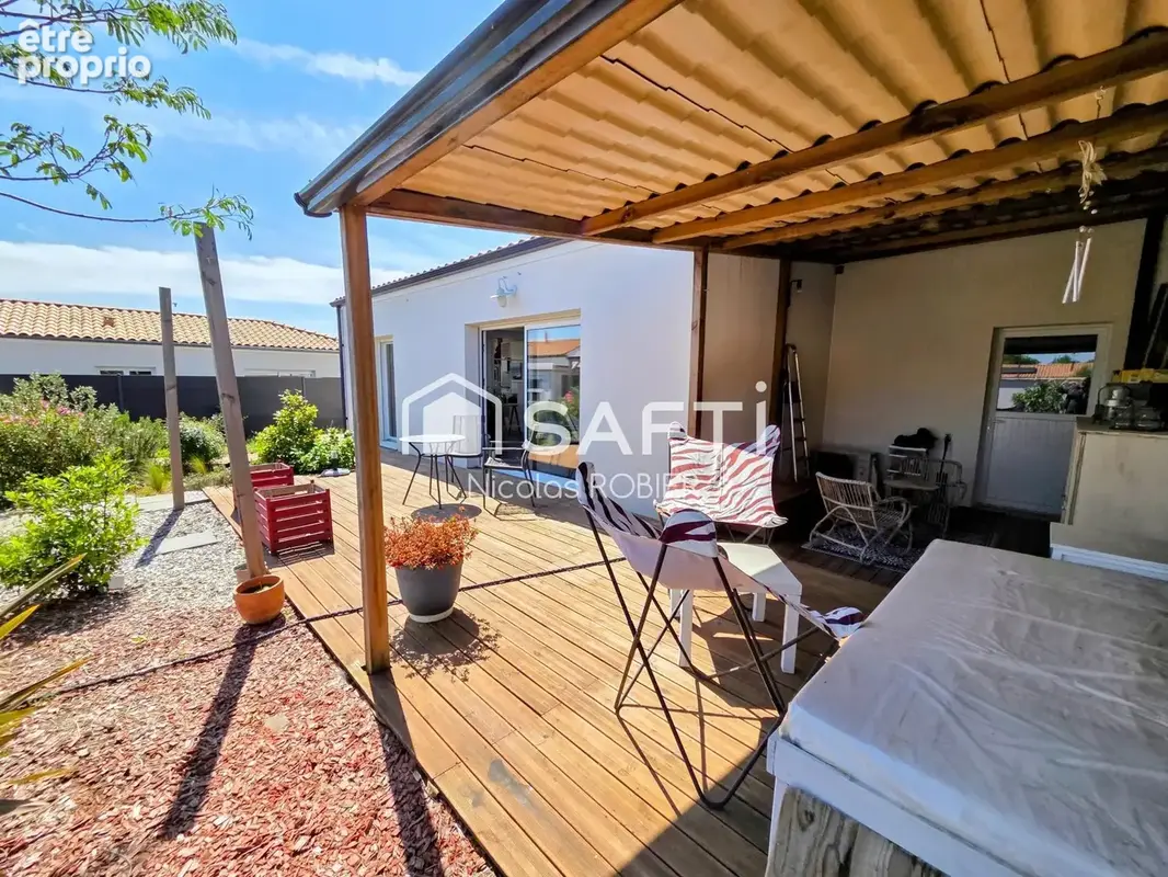 Photo 1 - Maison à LA CRECHE