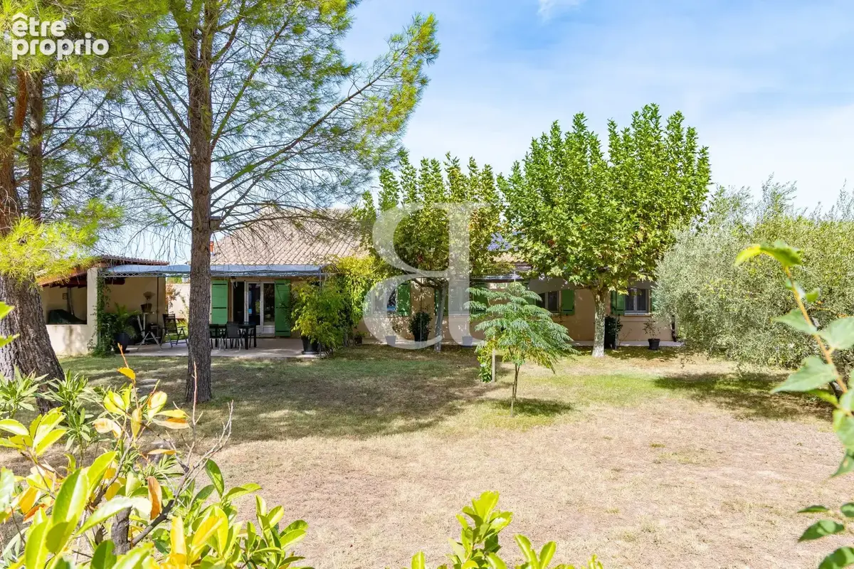Maison 7 pièces 209 m² à vendre à Maubec (84660) - photo 3