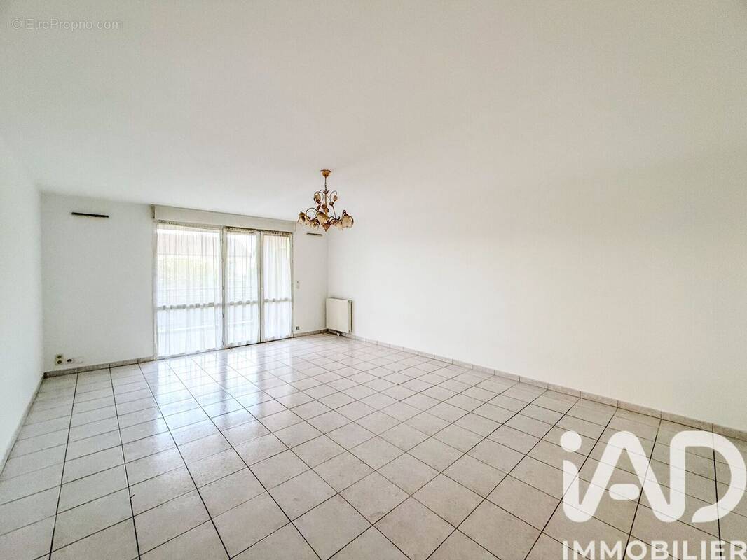 Photo 1 - Appartement à BRIVE-LA-GAILLARDE