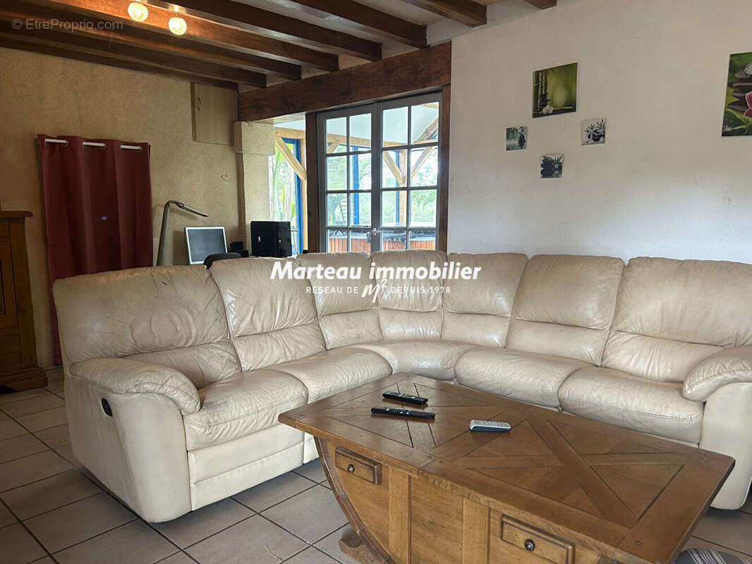 Maison à CHANGE