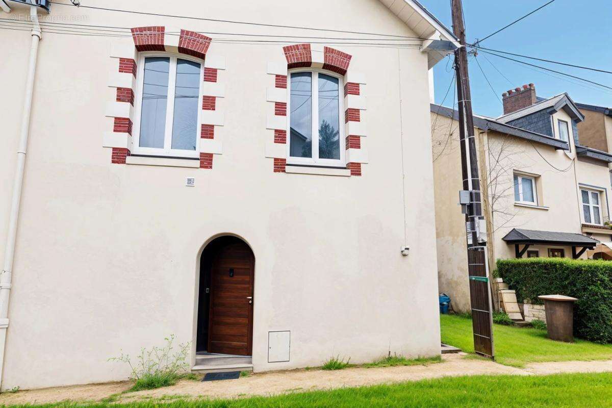 Maison à MAUVES-SUR-LOIRE