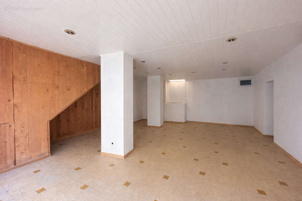 Maison à SAINT-PAUL-TROIS-CHATEAUX