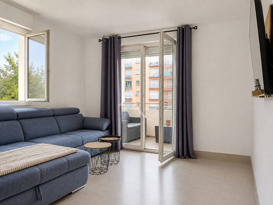 Appartement à BILLERE