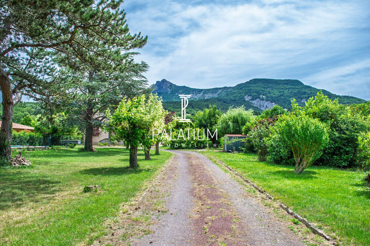 Maison 116 m² à Sisteron  - photo 7