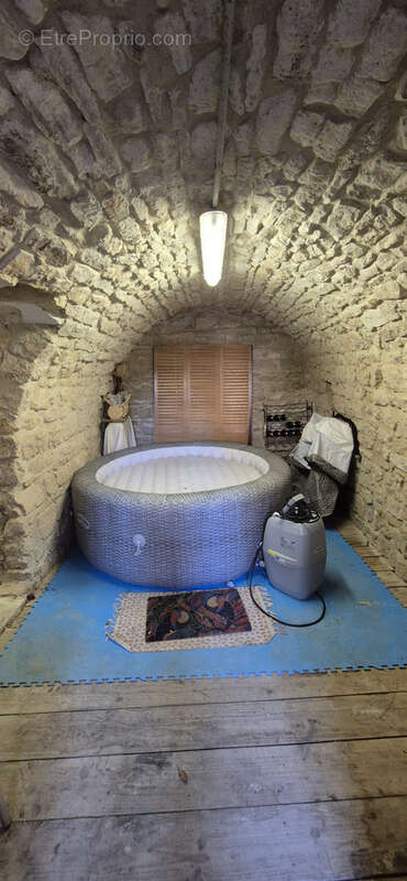 Maison à FONTENAY-SAINT-PERE