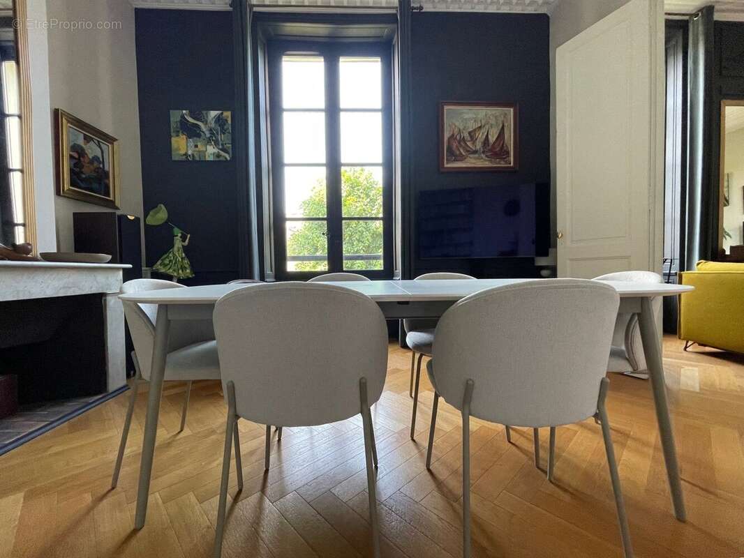Appartement à LA ROCHELLE