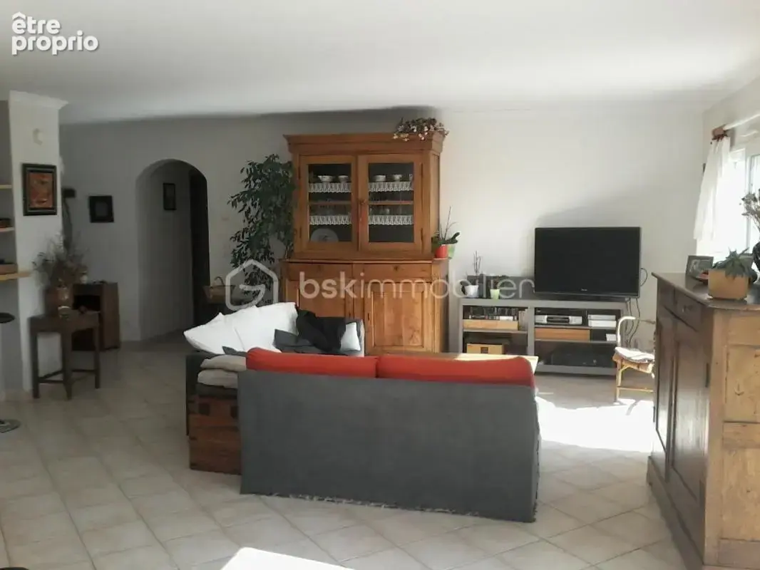 Maison sur la colline - photo 12