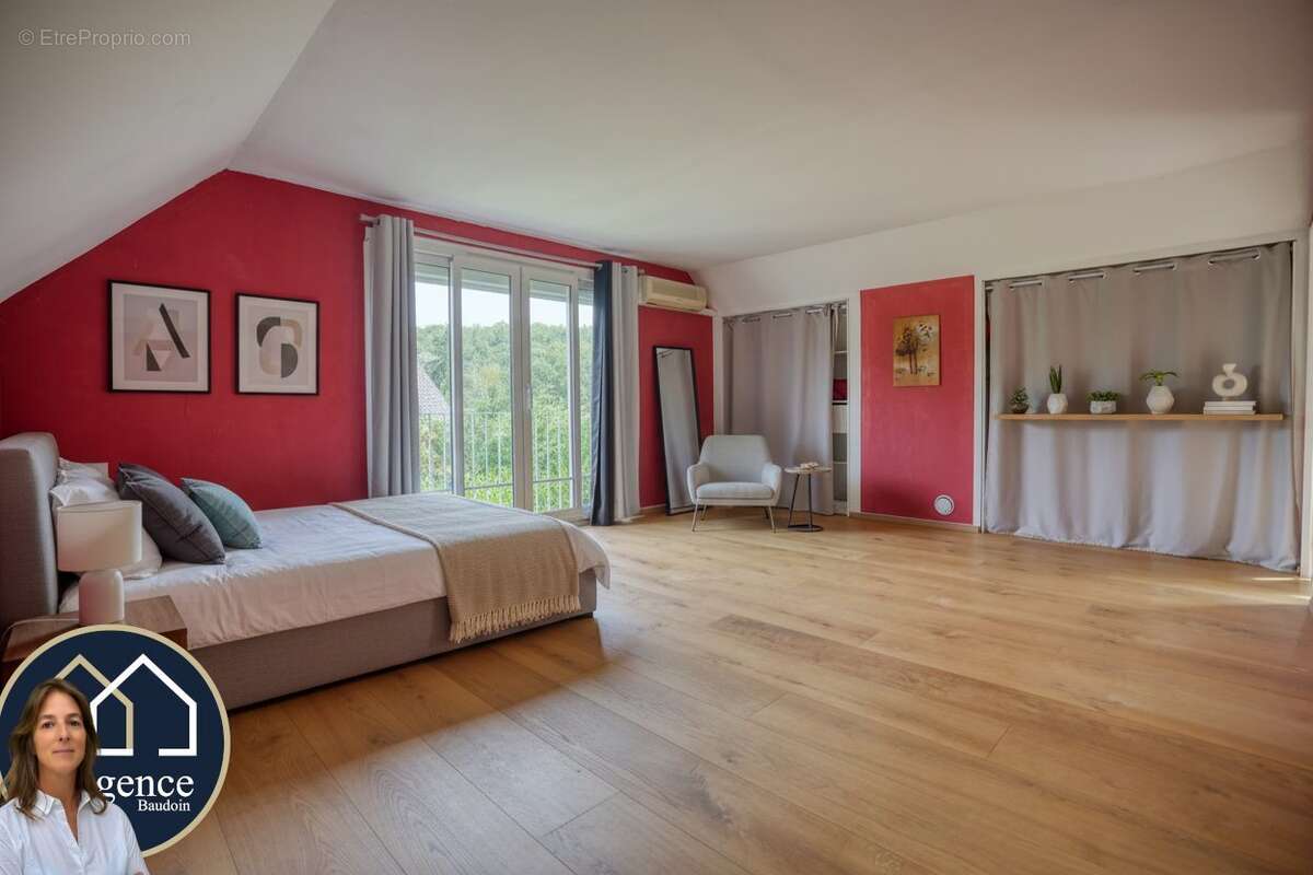 Maison à PLAISIR
