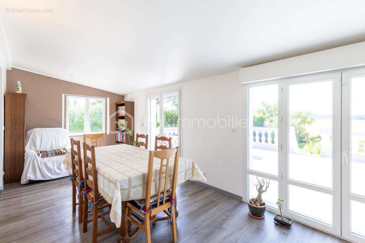 Maison 6 pièces de 160 m² environ à Marchémoret - photo 8