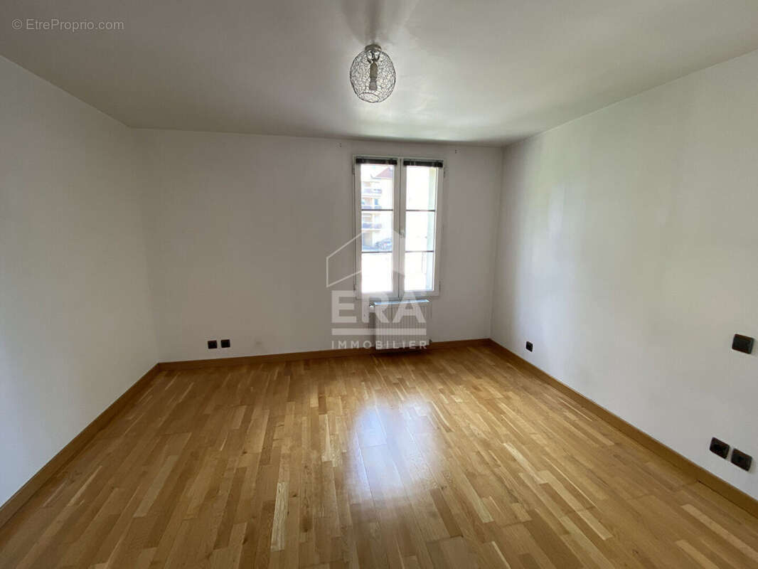 Appartement à MELUN