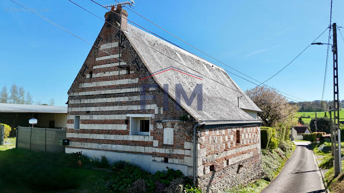 Maison à OSMOY-SAINT-VALERY