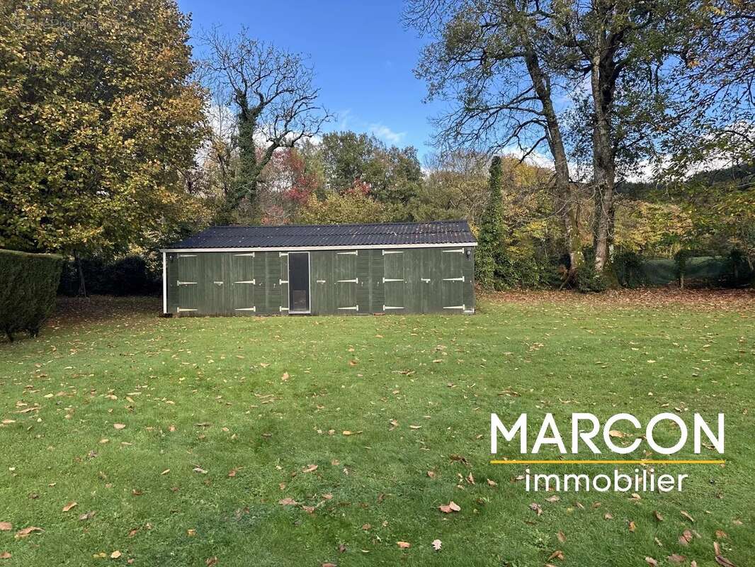 Maison à SAINT-SULPICE-LAURIERE