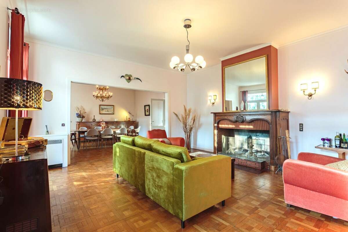 Maison à RION-DES-LANDES