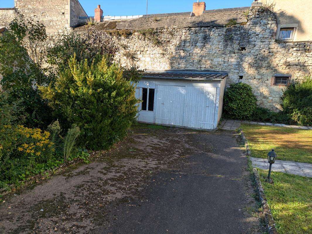 Maison à LA CHARITE-SUR-LOIRE
