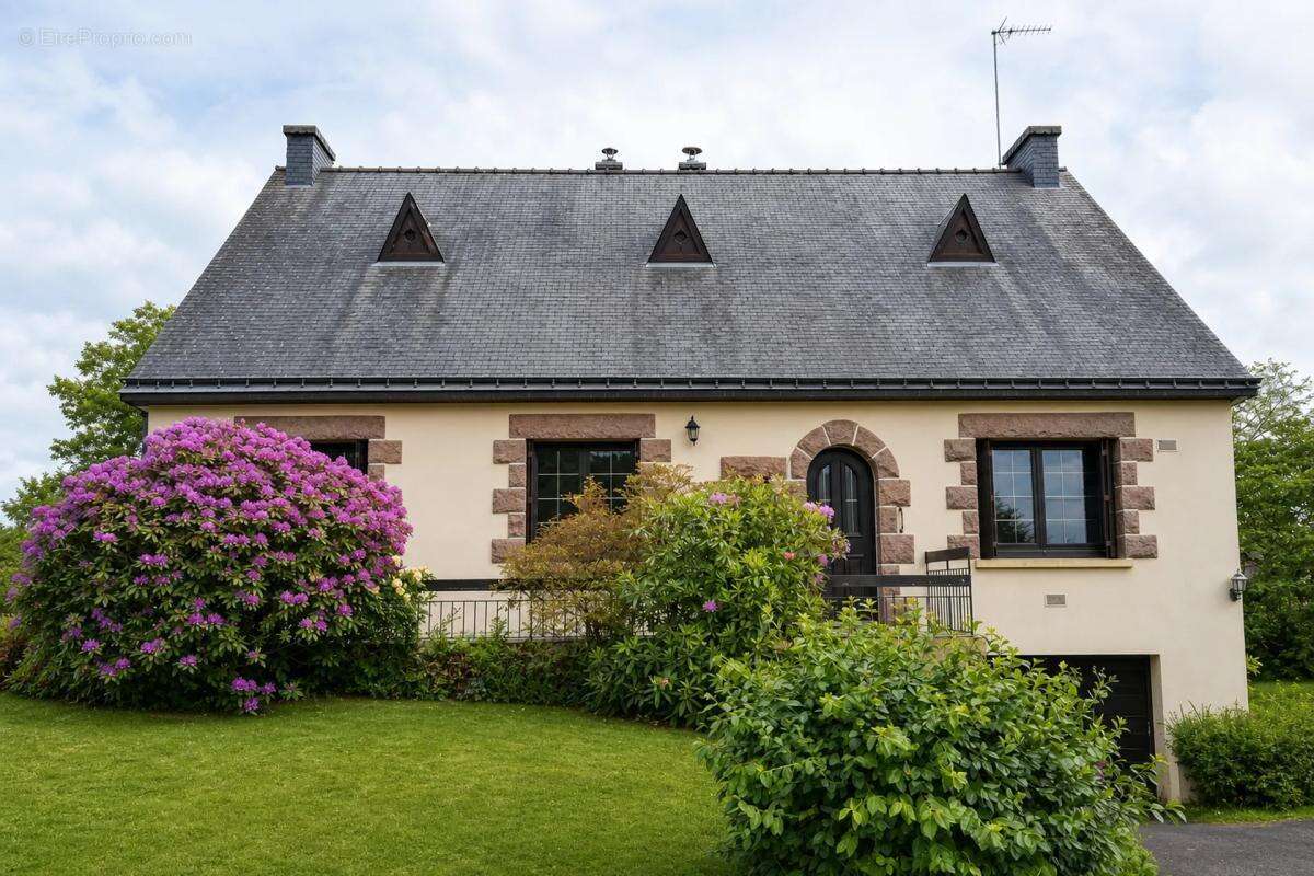 Maison à PLOERMEL