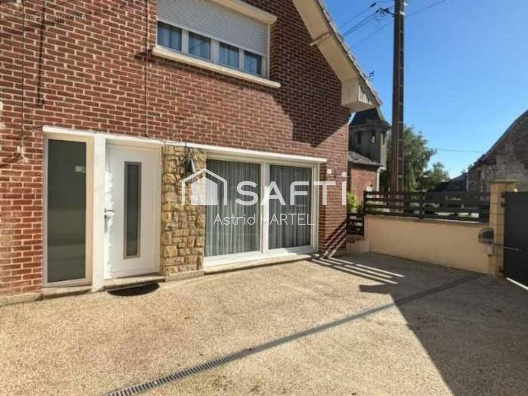 Photo 1 - Maison à BEAUREVOIR