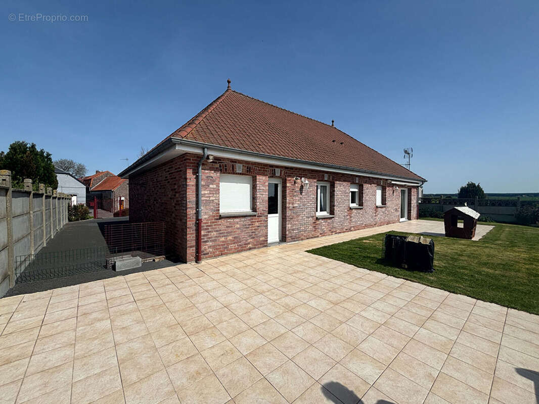 Maison à FOREST-EN-CAMBRESIS