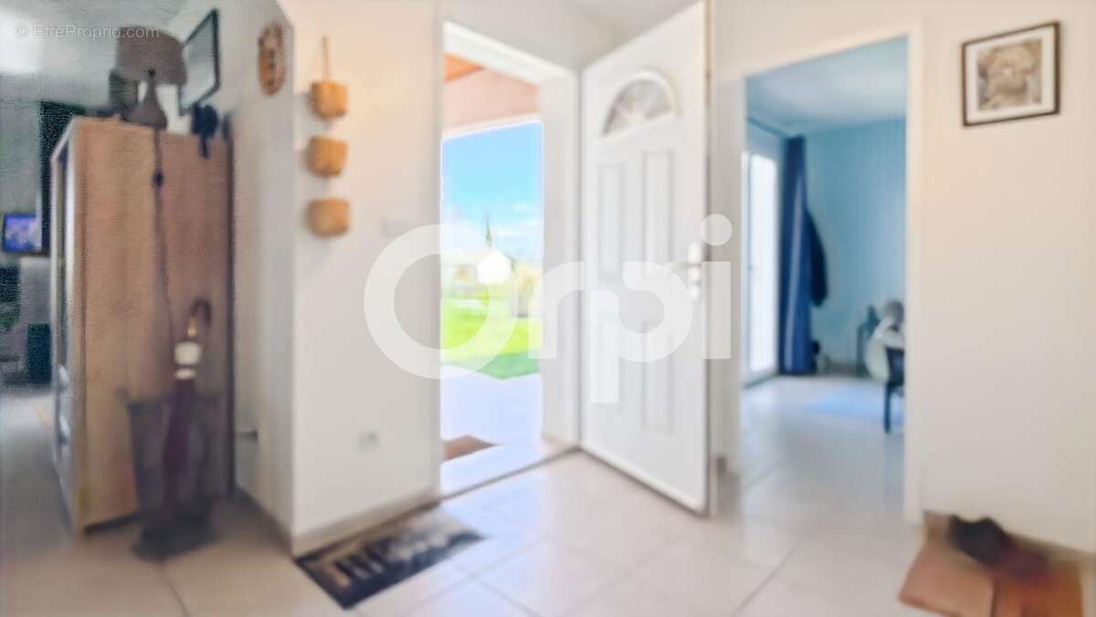 Maison À Vendre sur 1500m² de terrain arboré - photo 6