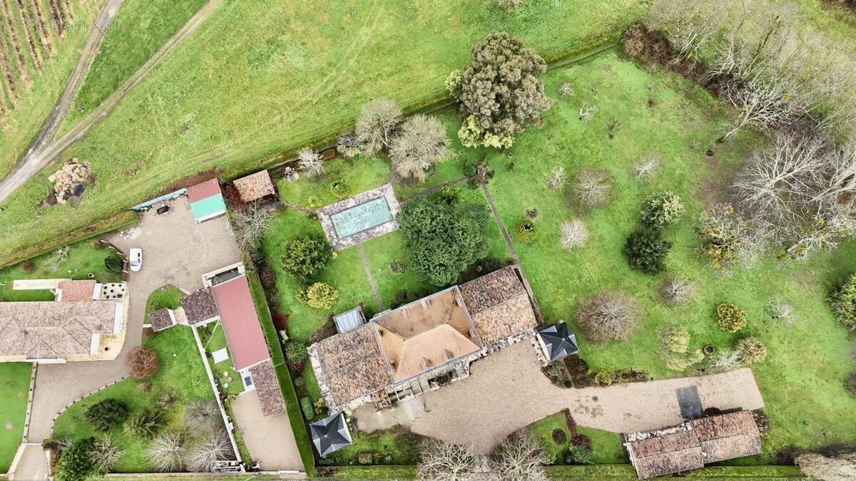 Maison à SAINT-AVIT-SAINT-NAZAIRE