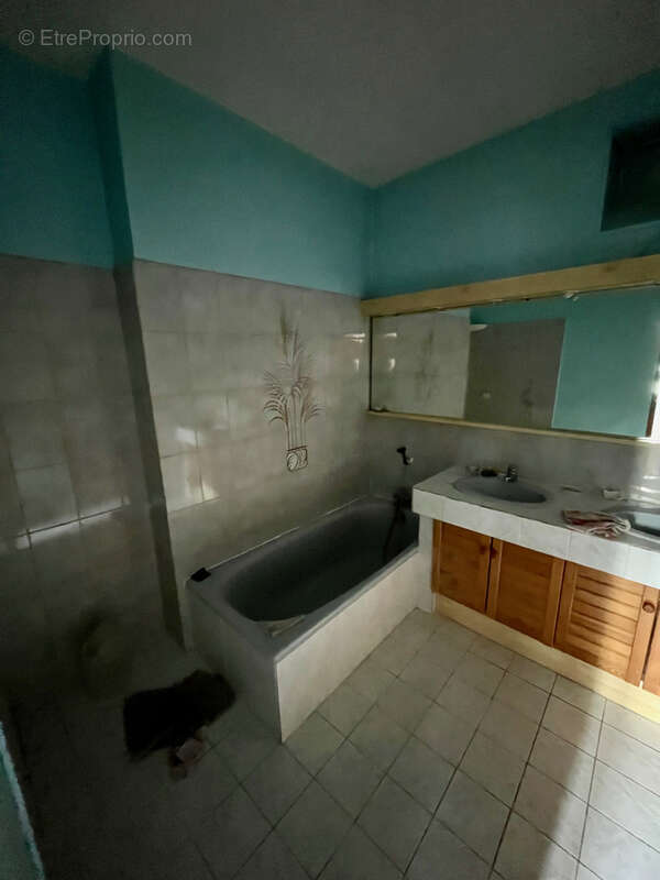 Appartement à TASSIN-LA-DEMI-LUNE