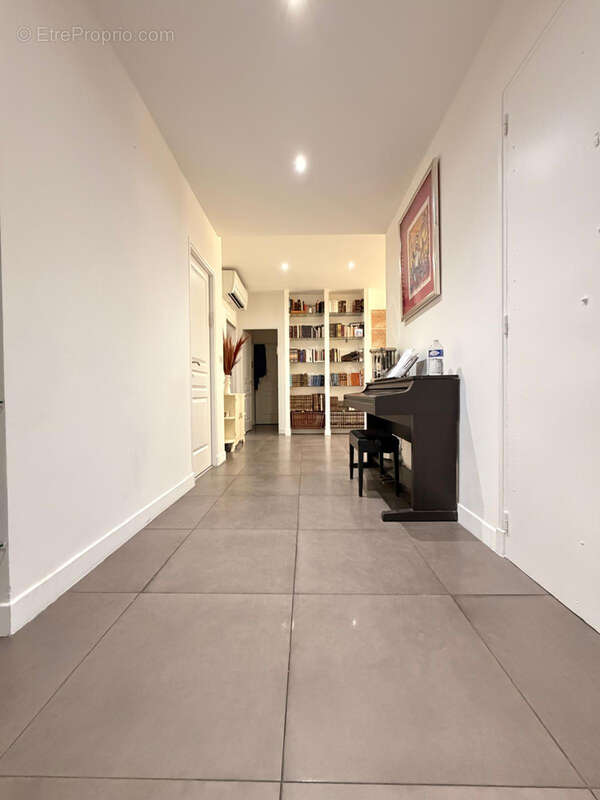 Appartement à MARSEILLE-8E