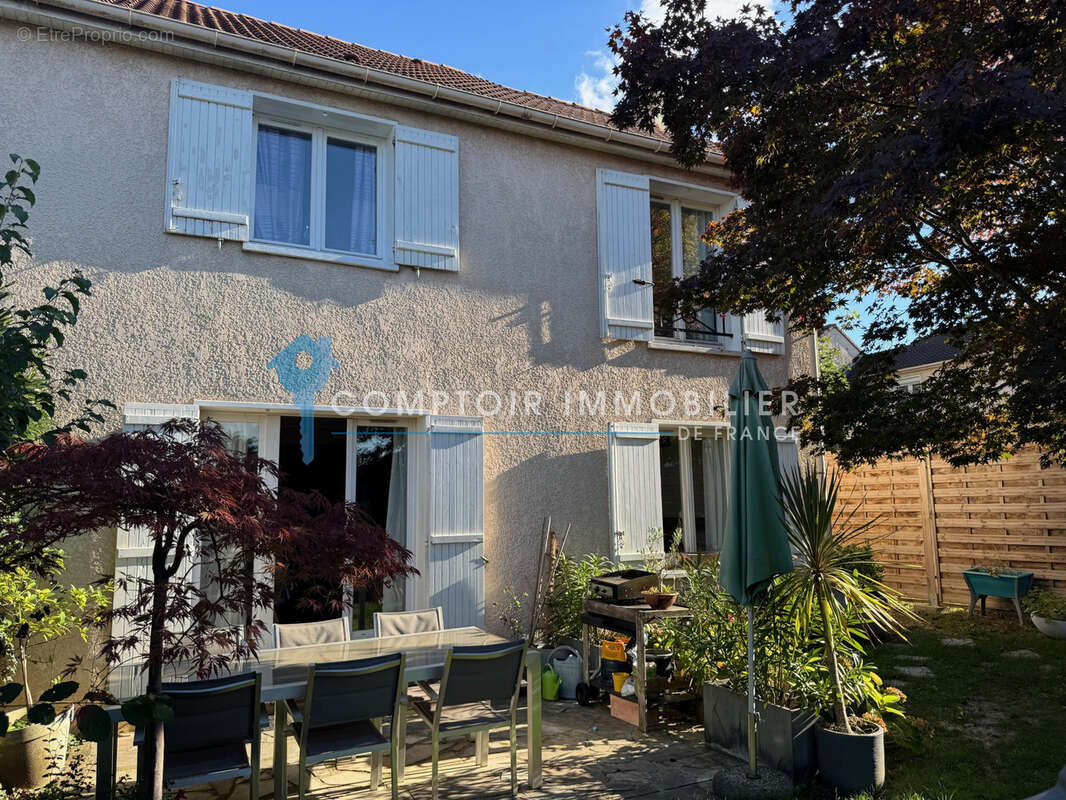 Maison à VILLABE