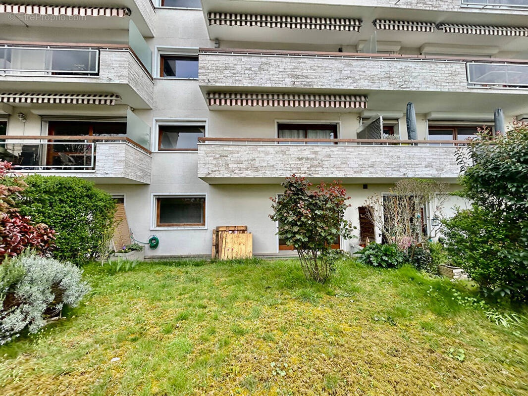 Appartement à NOGENT-SUR-MARNE