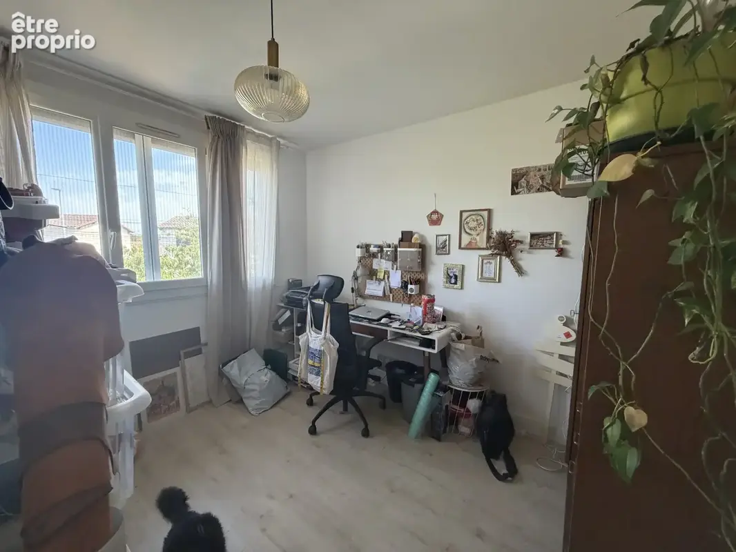 Maison T5 avec 2 errasses et un garage sur un terrain de 440m2 - photo 6
