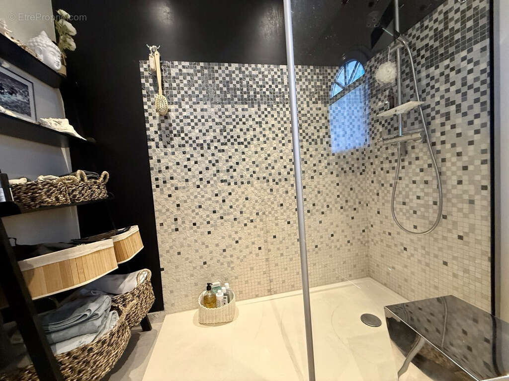 Maison à PORTES-LES-VALENCE