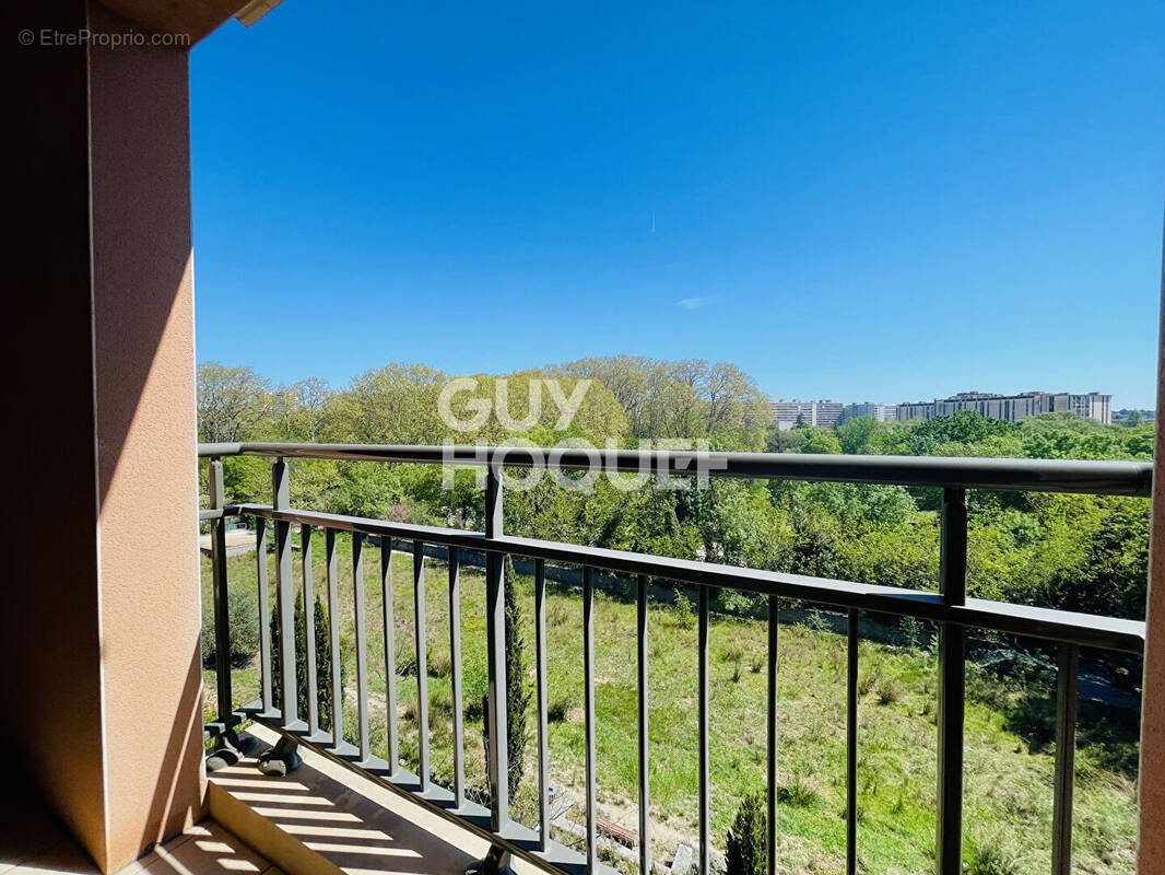 Appartement à JUVIGNAC