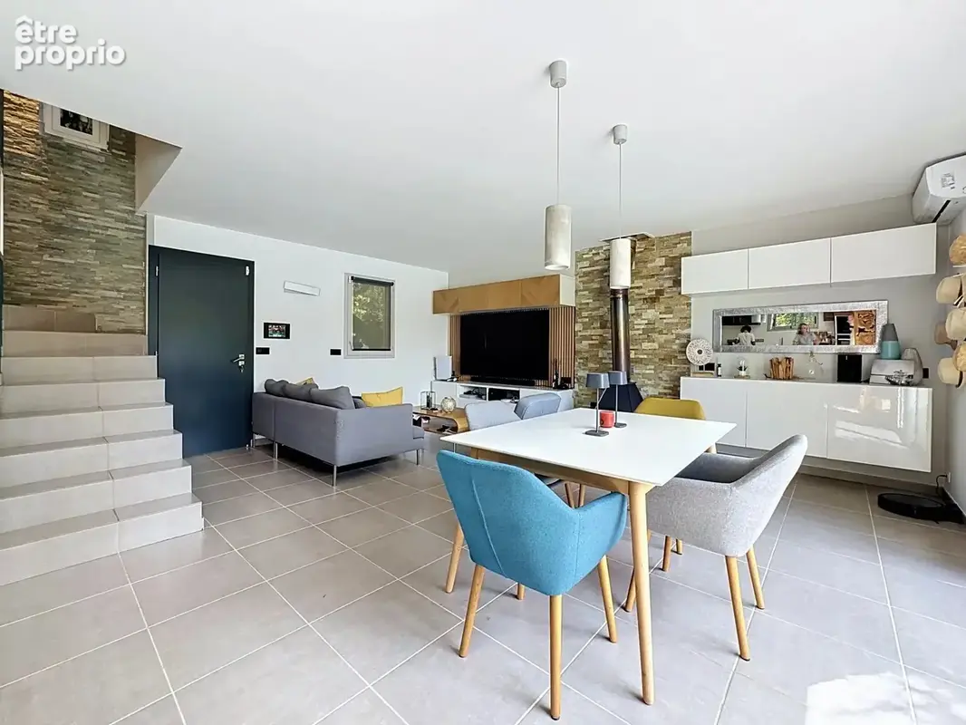 UNIQUE VILLA 6 Pièces 120 m² avec piscine - photo 4