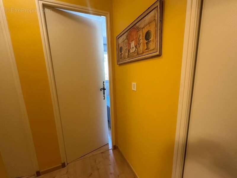 Appartement à GREOUX-LES-BAINS