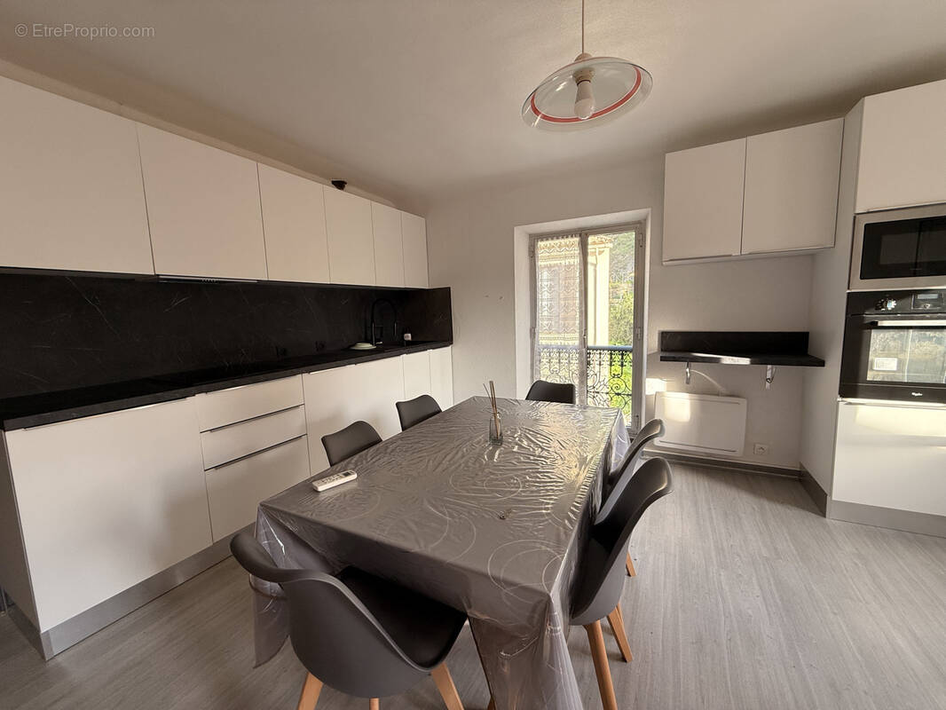 Appartement à MENTON
