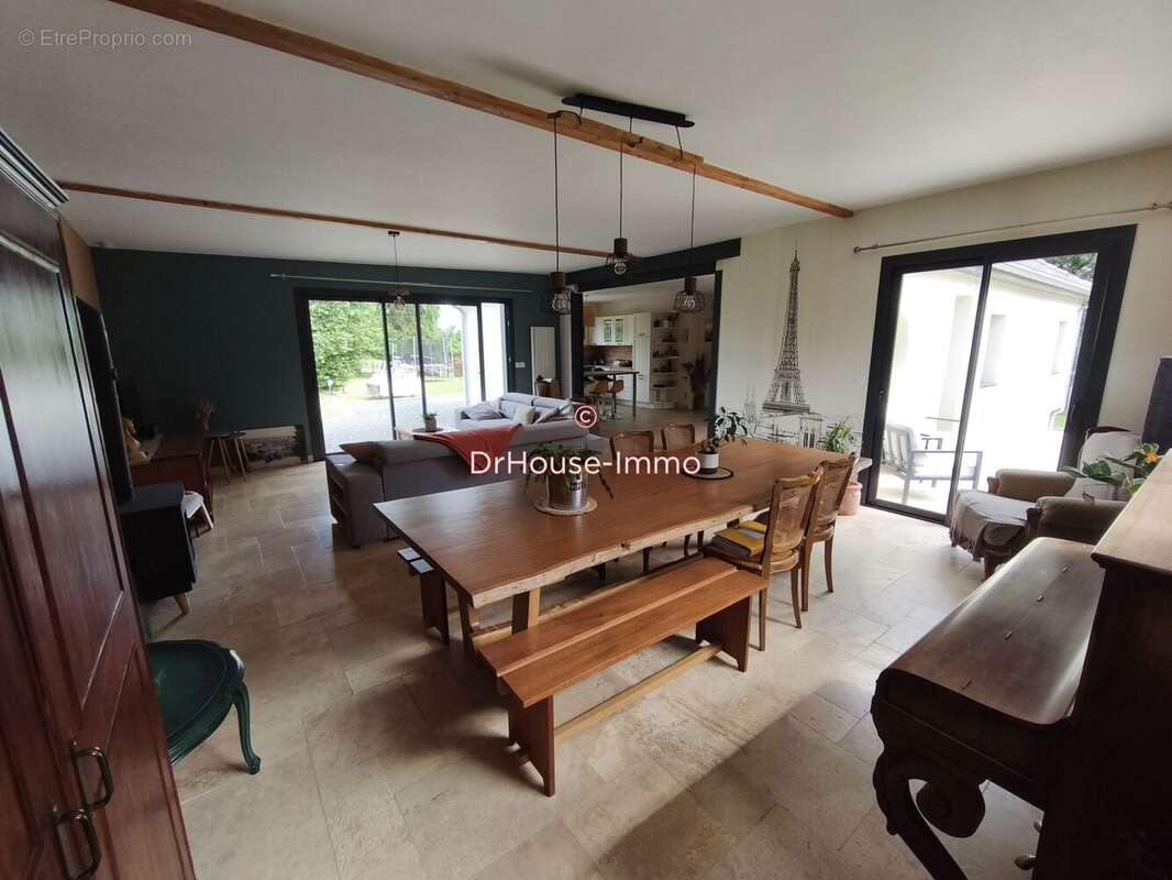 Maison 138 m² à Parigne-L'eveque  - photo 10