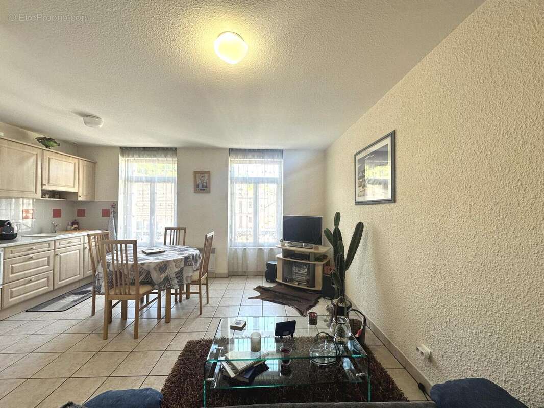 Appartement à DECAZEVILLE