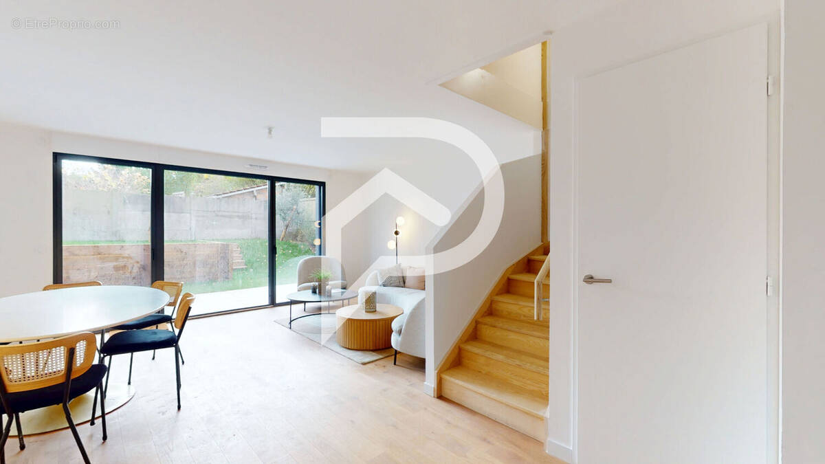 Maison à MARLY-LE-ROI