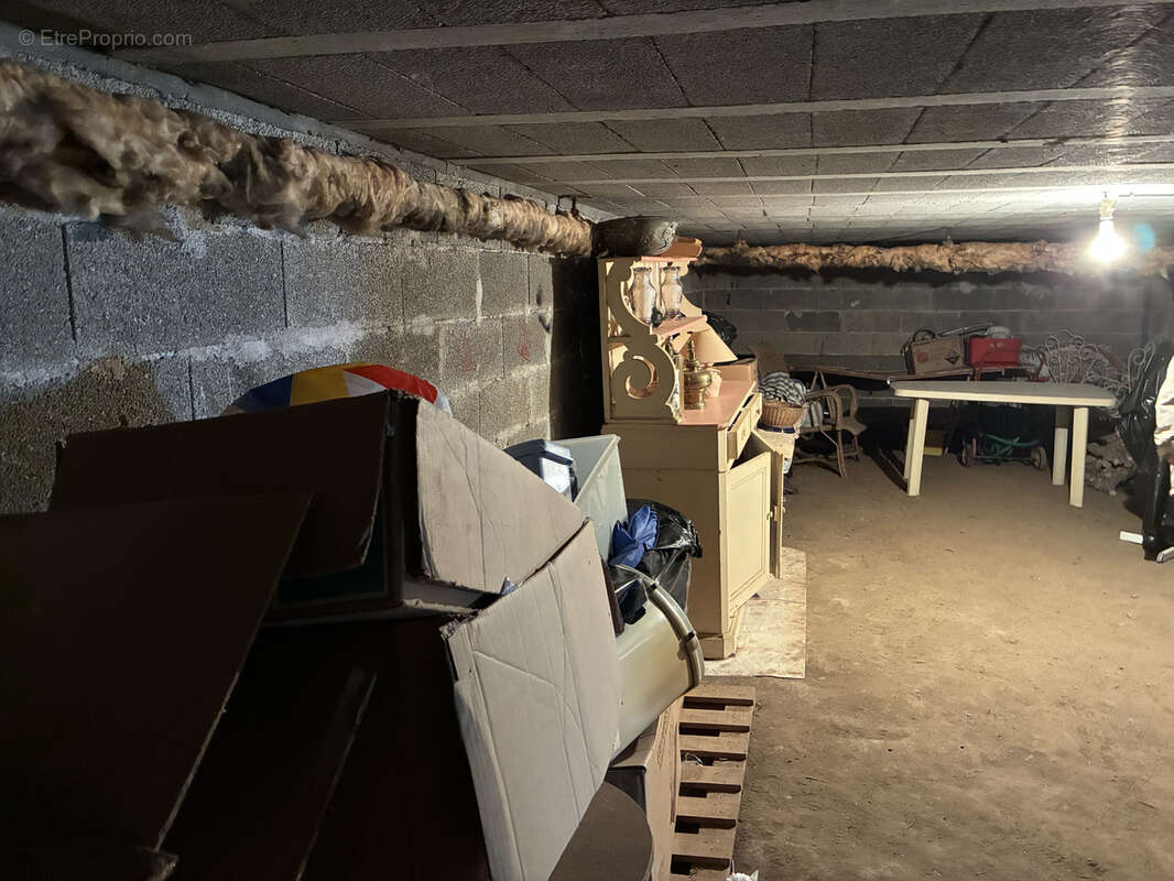 Maison à SAINT-MAGNE-DE-CASTILLON