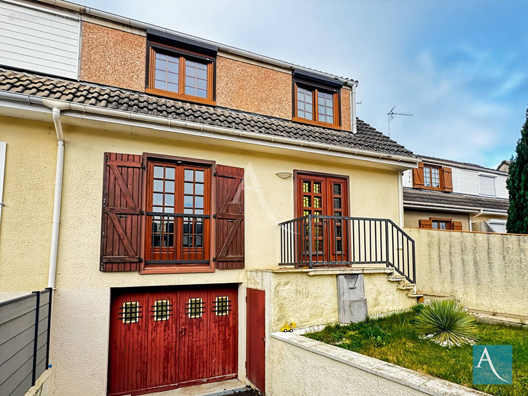 Maison à BOISSY-SOUS-SAINT-YON