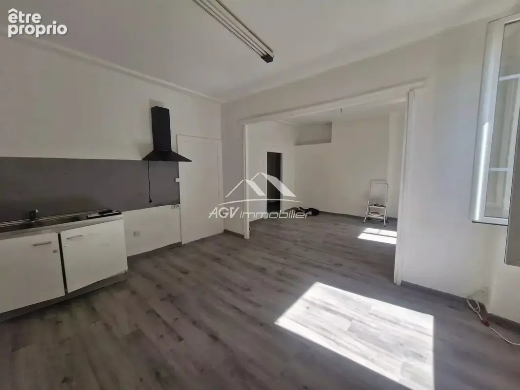 Alès - Appartement T2 en centre ville - photo 4