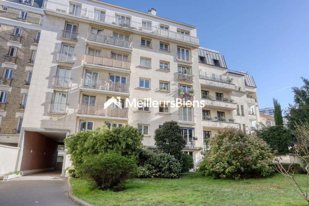 Appartement à BOULOGNE-BILLANCOURT