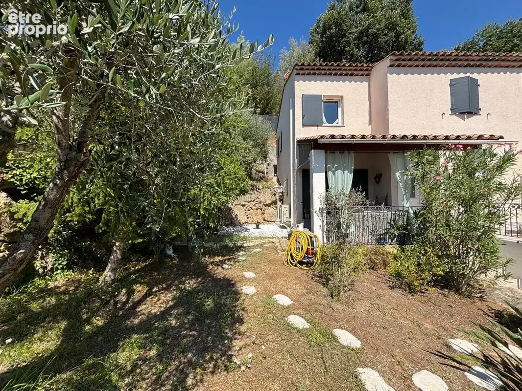 Maison à AURIBEAU-SUR-SIAGNE