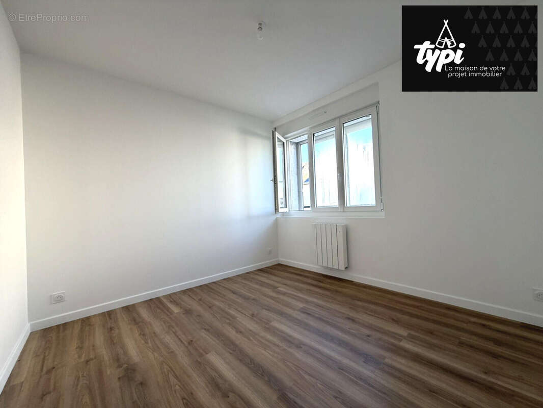 Appartement 38 m² à Lorient  - photo 2