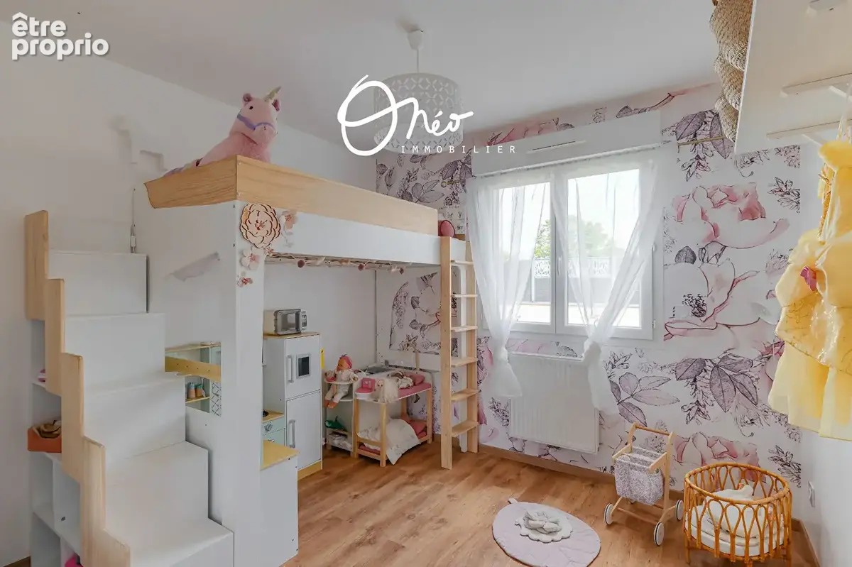 Givors - Maison à vendre - Plain-pied 4 pièces 89 m² + Garage - photo 15