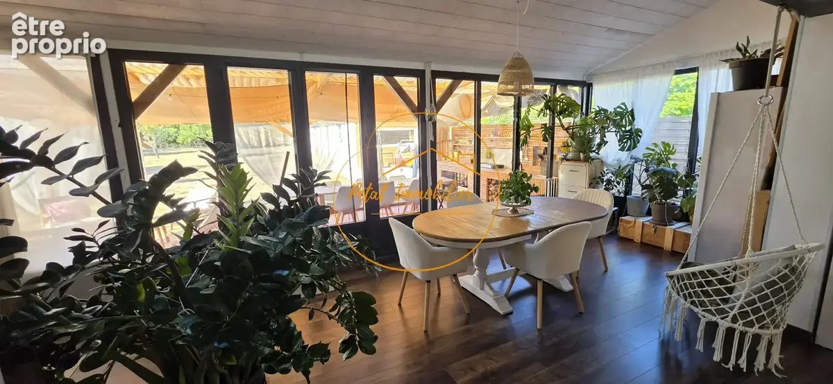 Maison familiale avec gîte, dépendances et jardin clos - photo 4
