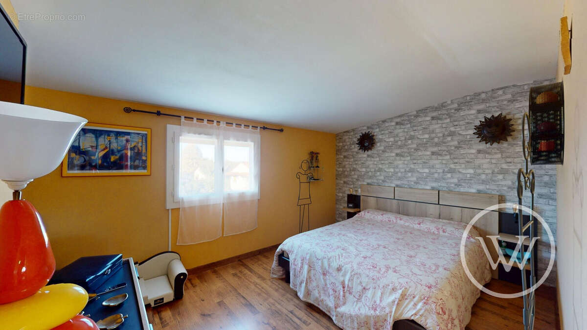 Maison à ROMANS-SUR-ISERE